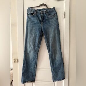 Zara Women’s Straight Blue Jeans